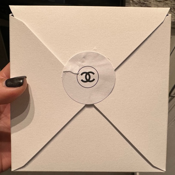 Chanel bundle - Picture 9 of 10